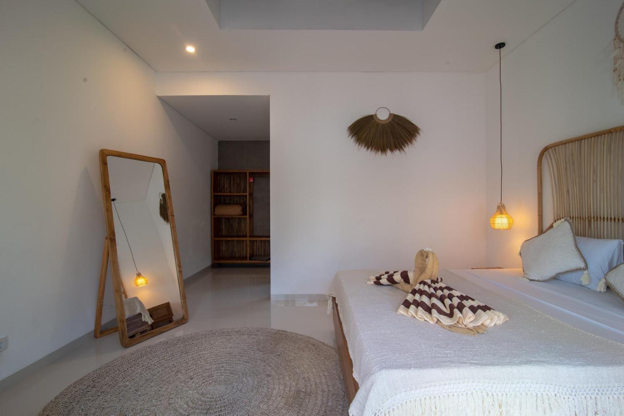 Simple & Magical Villas. Sambali Lli विला *